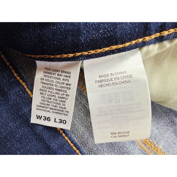 Lucky Brand Size 36X30 Mens 121 Slim Straight Blue Denim 5 Pocket Logo Tag Jeans - Picture 13 of 13